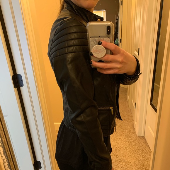 Leather Jacket - Picture 4 of 4